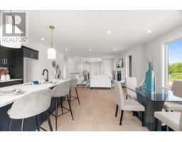 39 EAST GLEN DRIVE - 18