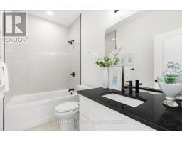 39 EAST GLEN DRIVE - 32