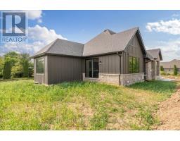 39 EAST GLEN DRIVE - 40