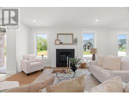 39 EAST GLEN DRIVE - 9