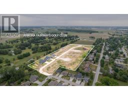 29 ALEXANDER GATE - 4