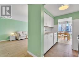 912 - 570 PROUDFOOT LANE - 9