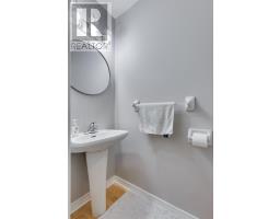 11 - 340 AMBLESIDE DRIVE - 16