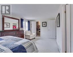 11 - 340 AMBLESIDE DRIVE - 20