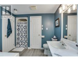 11 - 340 AMBLESIDE DRIVE - 24