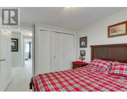 11 - 340 AMBLESIDE DRIVE - 30