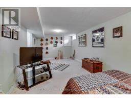 11 - 340 AMBLESIDE DRIVE - 37