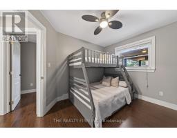 25 LA MANTIA AVENUE - 21