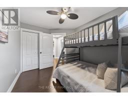 25 LA MANTIA AVENUE - 22