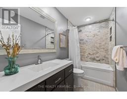 25 LA MANTIA AVENUE - 23