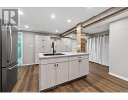 25 LA MANTIA AVENUE - 28