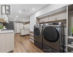 25 LA MANTIA AVENUE - 30