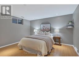 25 LA MANTIA AVENUE - 32