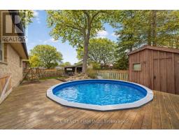 25 LA MANTIA AVENUE - 37