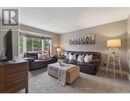 25 LA MANTIA AVENUE - 4