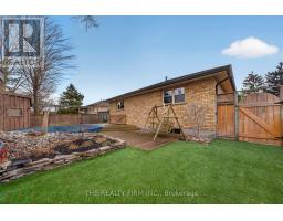 25 LA MANTIA AVENUE - 41