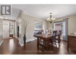 25 LA MANTIA AVENUE - 8