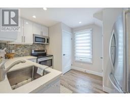 88 BRISCOE STREET E - 19