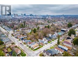 88 BRISCOE STREET E - 5