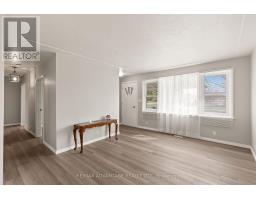 1920 DULUTH CRESCENT - 10