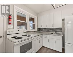 1920 DULUTH CRESCENT - 18