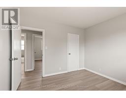 1920 DULUTH CRESCENT - 20