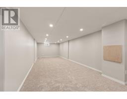 1920 DULUTH CRESCENT - 27