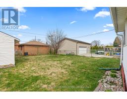 1920 DULUTH CRESCENT - 38