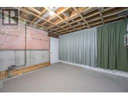 10 - 1241 BEAVERBROOK AVENUE - 26