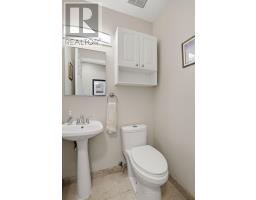 38 ALAYNE CRESCENT - 19