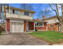 38 ALAYNE CRESCENT - 2