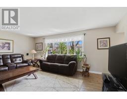 38 ALAYNE CRESCENT - 5