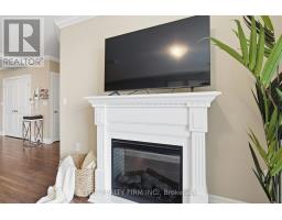 708 - 260 VILLAGEWALK BOULEVARD - 15