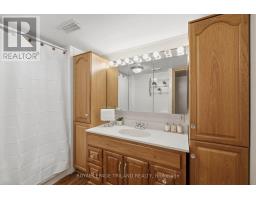 75 SHERRARD STREET - 21