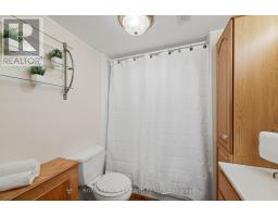 75 SHERRARD STREET - 22