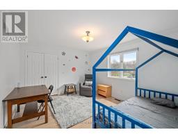 103 ROSE HIP PLACE - 32