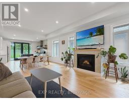 31 - 159 COLLINS WAY - 5