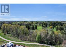 215 - 480 CALLAWAY ROAD - 44