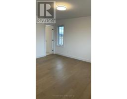 3140 REGIMENT ROAD W - 11