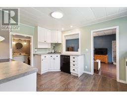 13 VICTORIA STREET - 19