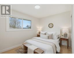 44 MENDIP CRESCENT - 15