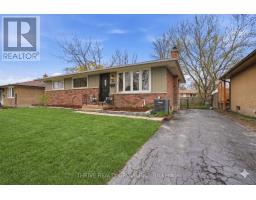 44 MENDIP CRESCENT - 2