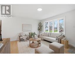 44 MENDIP CRESCENT - 3