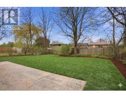 44 MENDIP CRESCENT - 34