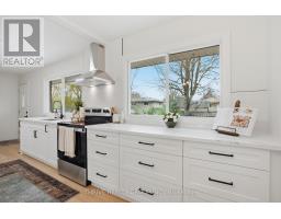 44 MENDIP CRESCENT - 8