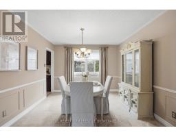 1050 MAHOGANY CRESCENT - 11