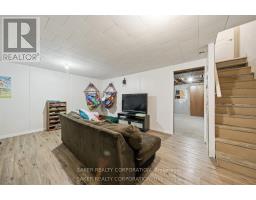 141 SIMCOE STREET - 23