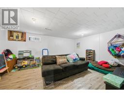 141 SIMCOE STREET - 25