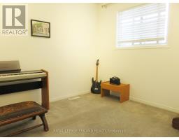 25 - 505 PROUDFOOT LANE - 17