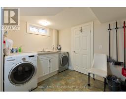 41 DUNWICH DRIVE - 33